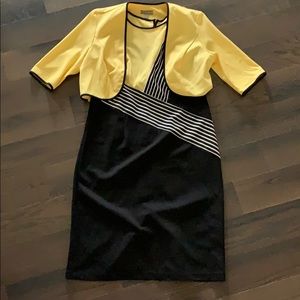 Sleeveless dress with matching cropped jacket